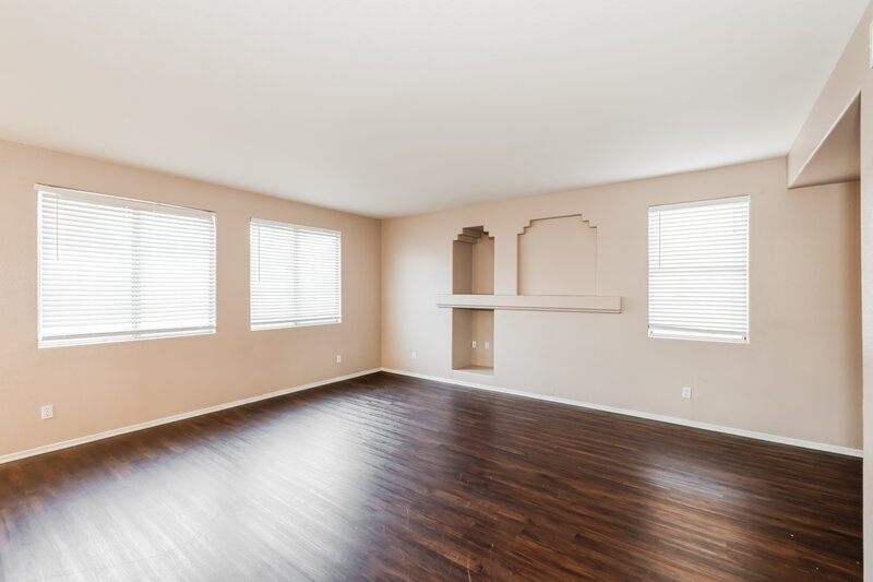 2,395/Mo, 533 Ancient Mayan Dr Henderson, NV 89015 Family Room View