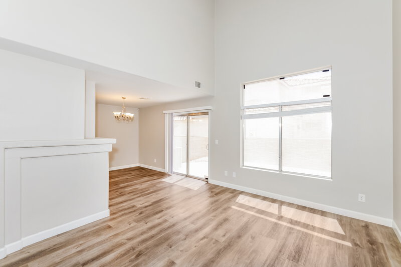 2,125/Mo, 2385 Cliffwood Dr Henderson, NV 89074 Living Room View