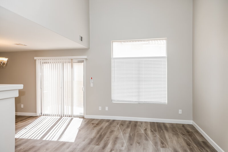 2,920/Mo, 2385 Cliffwood Dr Henderson, NV 89074 Living Room View