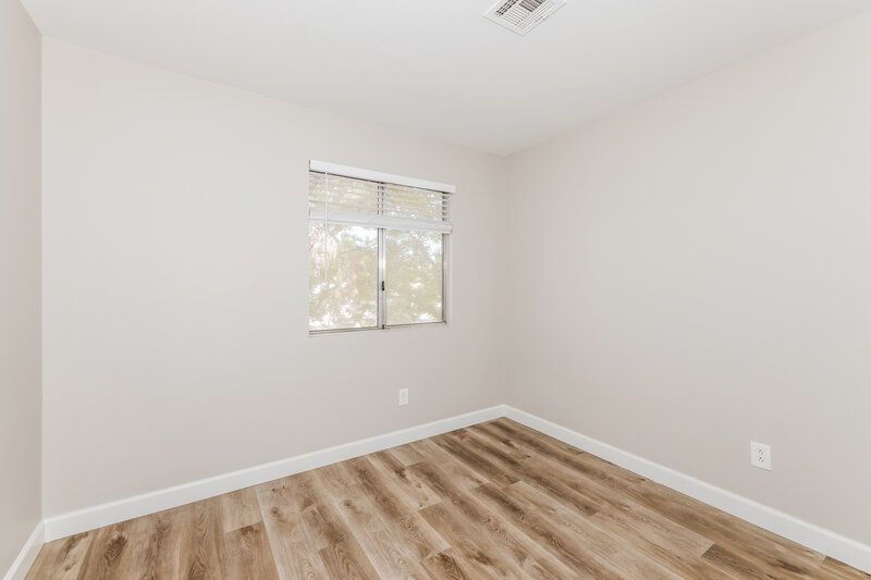 2,125/Mo, 2385 Cliffwood Dr Henderson, NV 89074 Bedroom View