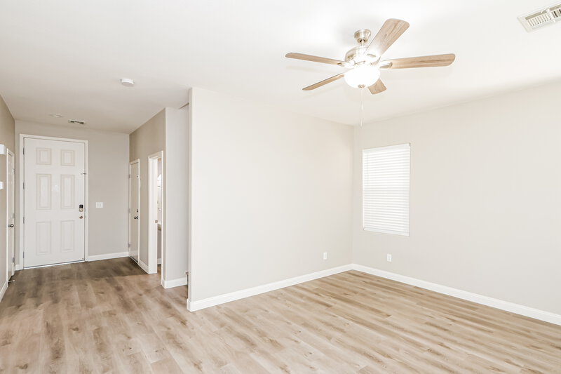 2,900/Mo, 857 Shining Rose Pl Henderson, NV 89052 Living Room View 2