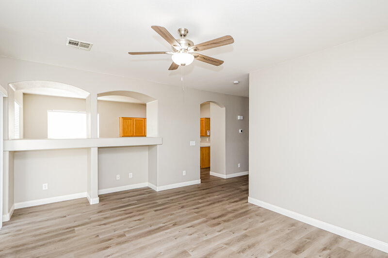 2,900/Mo, 857 Shining Rose Pl Henderson, NV 89052 Living Room View 3