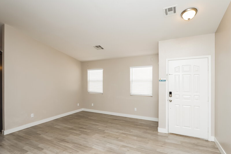 1,990/Mo, 5849 Sleepy Spruce St Las Vegas, NV 89113 Living Room View