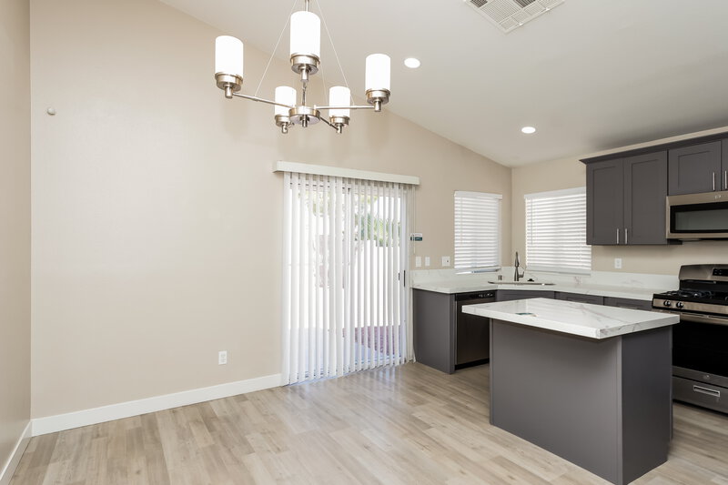1,990/Mo, 5849 Sleepy Spruce St Las Vegas, NV 89113 Kitchen View