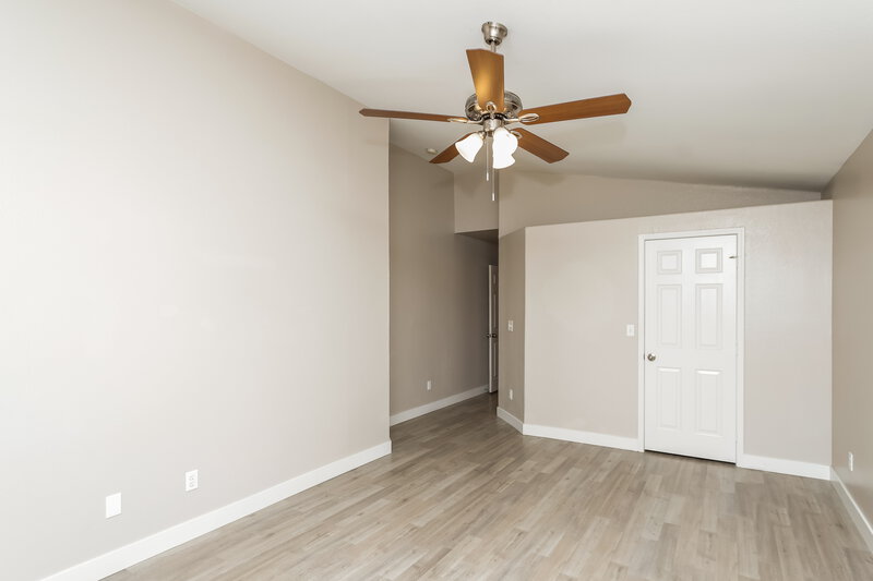 1,990/Mo, 5849 Sleepy Spruce St Las Vegas, NV 89113 Main Bedroom View 2