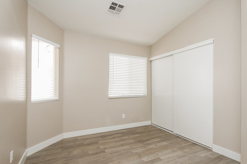 1,990/Mo, 5849 Sleepy Spruce St Las Vegas, NV 89113 Bedroom View