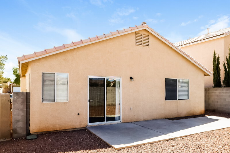 1,990/Mo, 5849 Sleepy Spruce St Las Vegas, NV 89113 Rear View