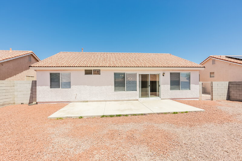 2,860/Mo, 3009 Saddle Hills Ct North Las Vegas, NV 89031 Rear View