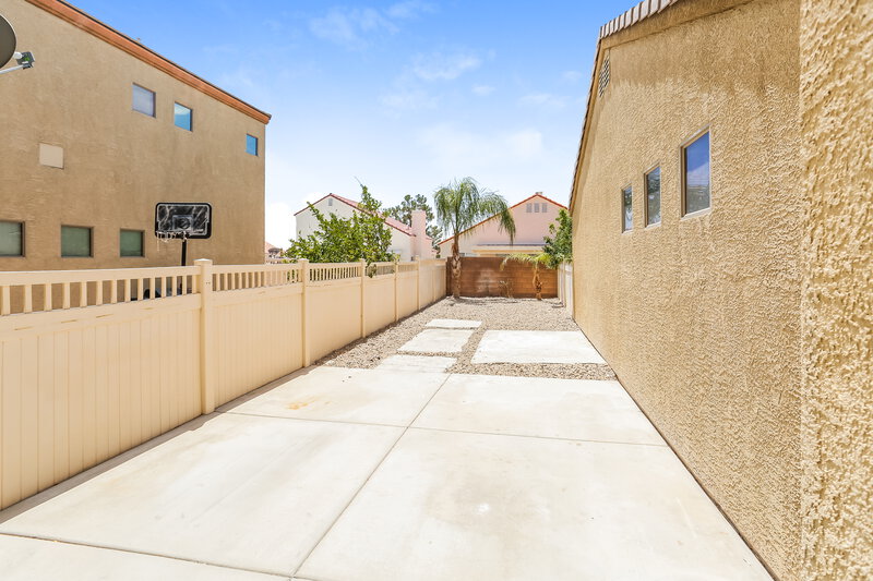 2,990/Mo, 605 W Coastal Dreams Ave North Las Vegas, NV 89031 Rear View