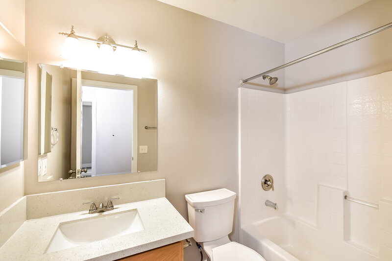 2,095/Mo, 9412 Morehouse Pl Las Vegas, NV 89123 Bathroom View