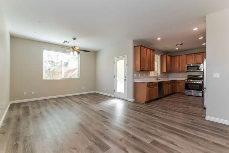 1,890/Mo, 10563 La Campana St Las Vegas, NV 89179 Dining Room View