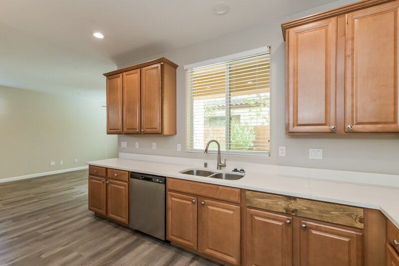 1,890/Mo, 10563 La Campana St Las Vegas, NV 89179 Kitchen View 2