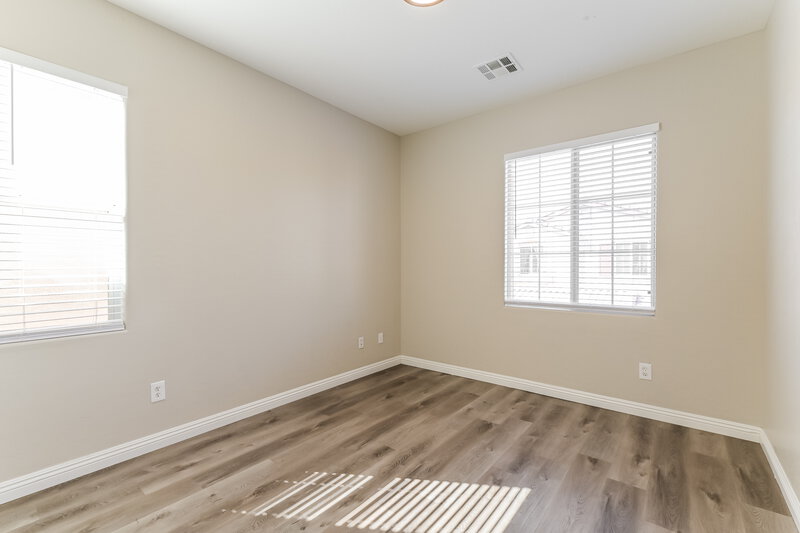 1,890/Mo, 10563 La Campana St Las Vegas, NV 89179 Bedroom View