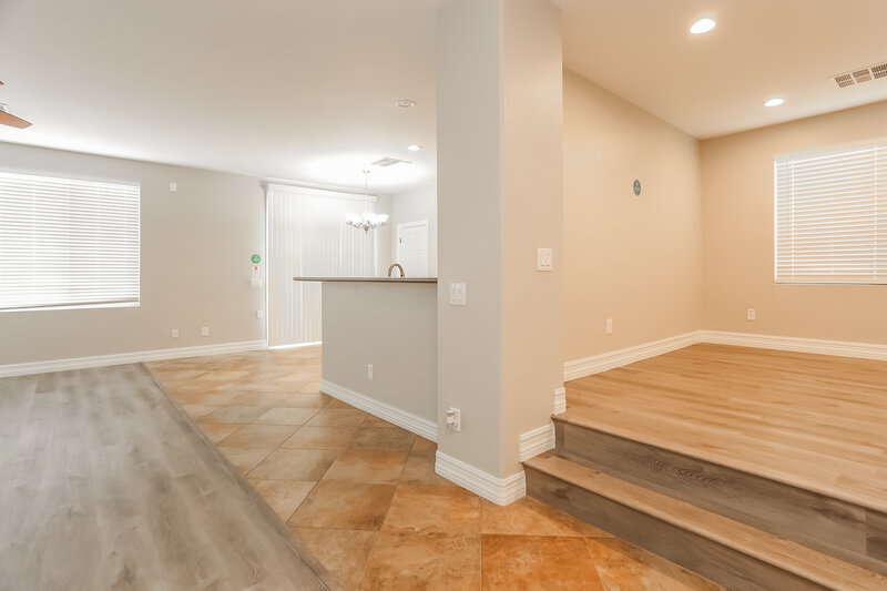 2,385/Mo, 5809 Magic Oak St North Las Vegas, NV 89031 Living Room View