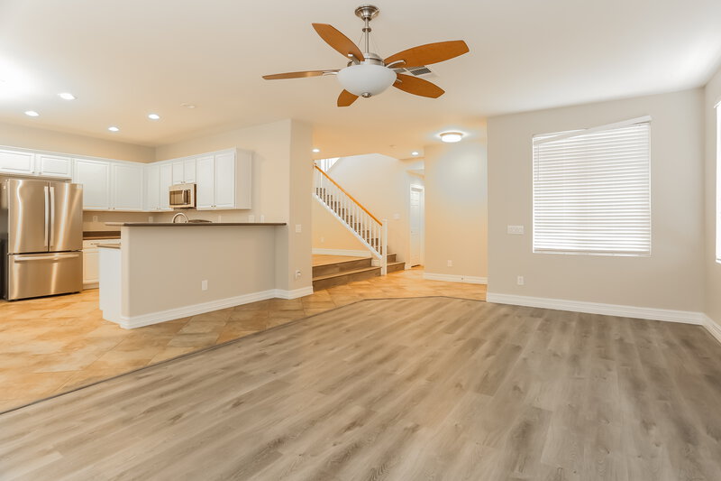 2,385/Mo, 5809 Magic Oak St North Las Vegas, NV 89031 Living Room View 2