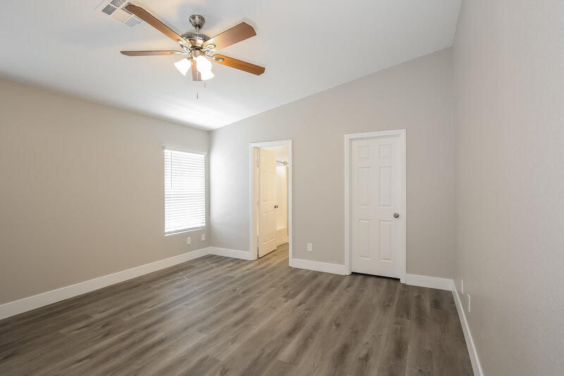 2,060/Mo, 4843 Cutting Diamond Ct North Las Vegas, NV 89081 Main Bedroom View