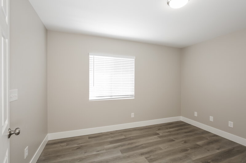 2,060/Mo, 4843 Cutting Diamond Ct North Las Vegas, NV 89081 Bedroom View