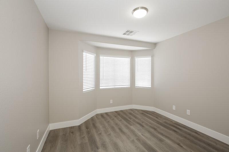 2,060/Mo, 4843 Cutting Diamond Ct North Las Vegas, NV 89081 Bedroom View 2