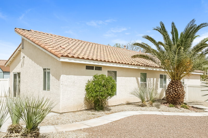 2,060/Mo, 4843 Cutting Diamond Ct North Las Vegas, NV 89081 Rear View 2