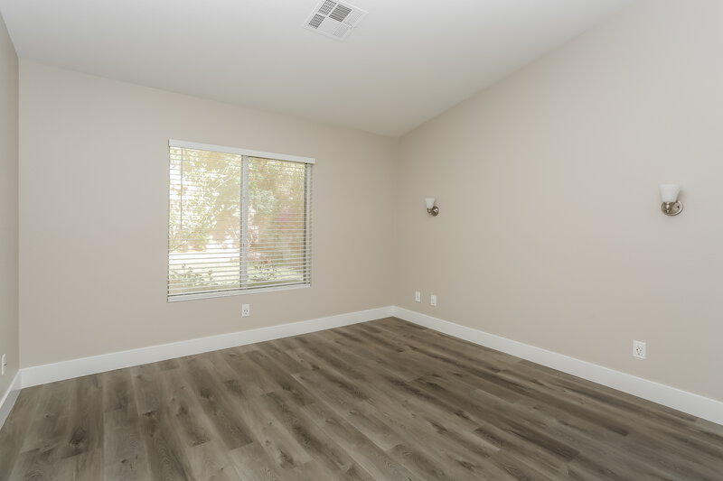 2,165/Mo, 5515 Black Sea Ct North Las Vegas, NV 89031 Main Bedroom View