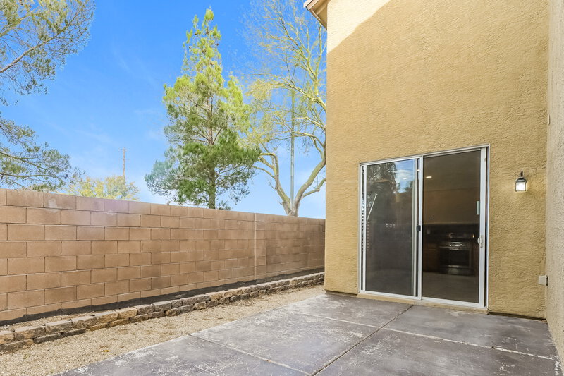 1,930/Mo, 44 Beach Haven Ave Las Vegas, NV 89183 Rear View