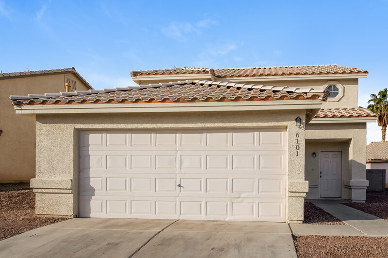 1,950/Mo, 6101 Bardstown Dr Las Vegas, NV 89130 External View