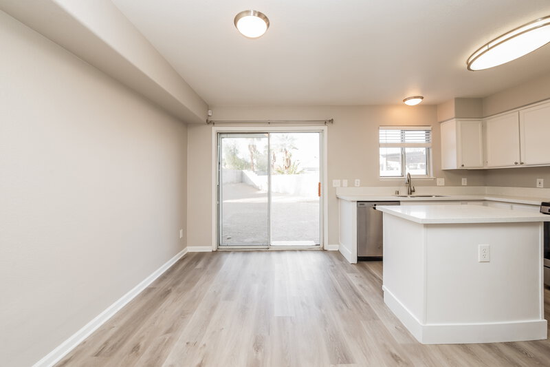 1,950/Mo, 6101 Bardstown Dr Las Vegas, NV 89130 Kitchen View