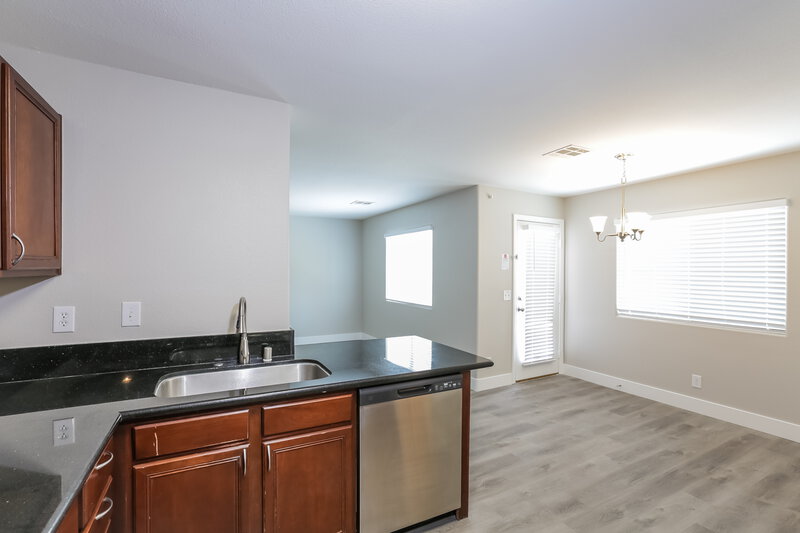 2,275/Mo, 9205 Millikan Ave Las Vegas, NV 89148 Kitchen View 2