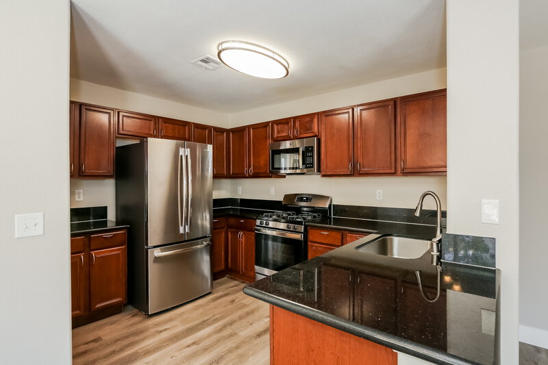 1,965/Mo, 9205 Millikan Ave Las Vegas, NV 89148 Kitchen View