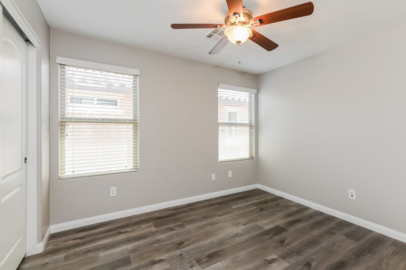 3,150/Mo, 6377 Kellyville Dr Las Vegas, NV 89122 Bedroom View 2