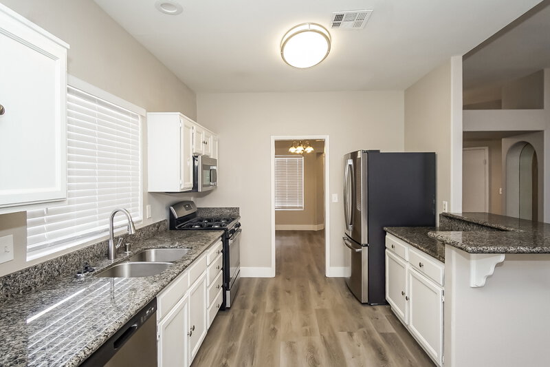 2,165/Mo, 456 Wright Way Henderson, NV 89015 Kitchen View