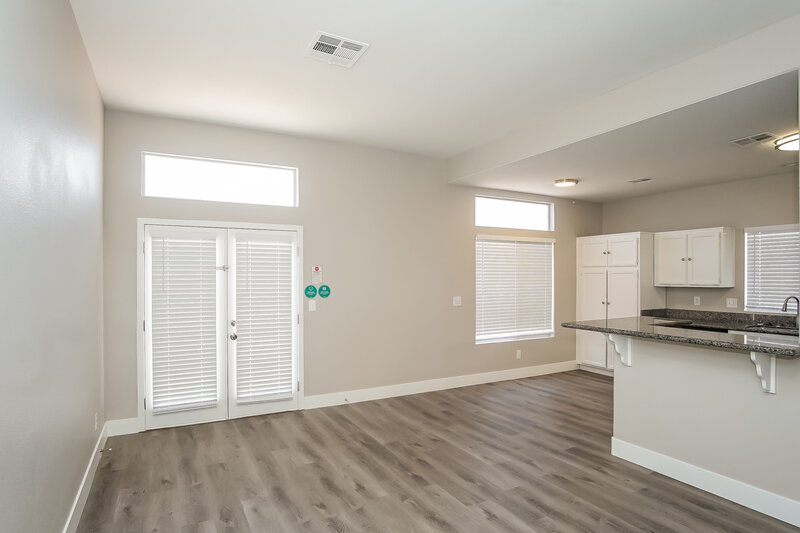 2,165/Mo, 456 Wright Way Henderson, NV 89015 Family Room View 3