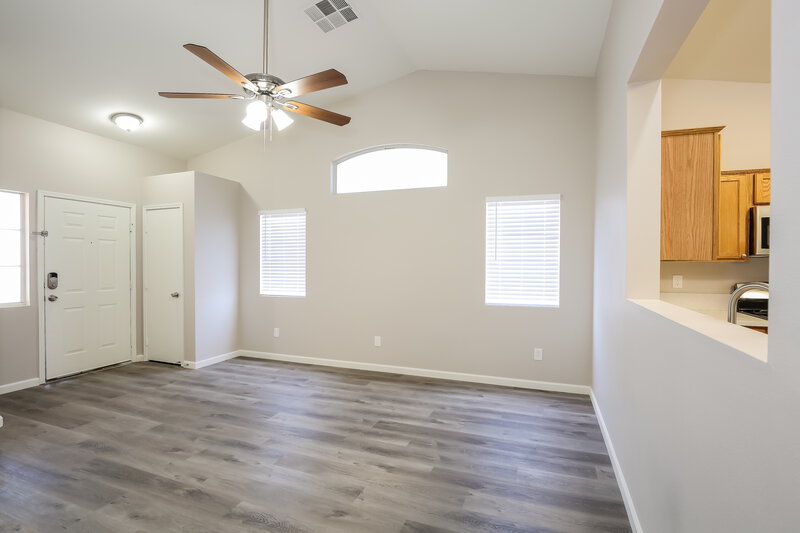 2,115/Mo, 913 Baritone Way North Las Vegas, NV 89032 Living Room View