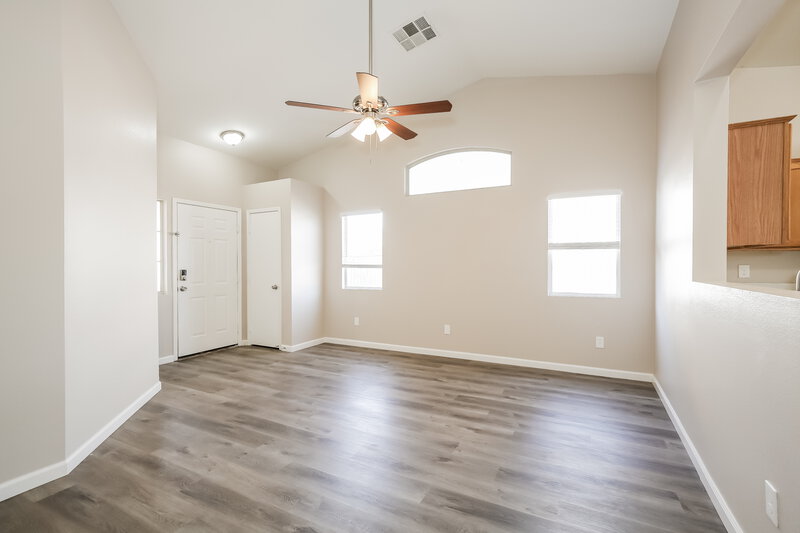 1,935/Mo, 913 Baritone Way North Las Vegas, NV 89032 Living Room View