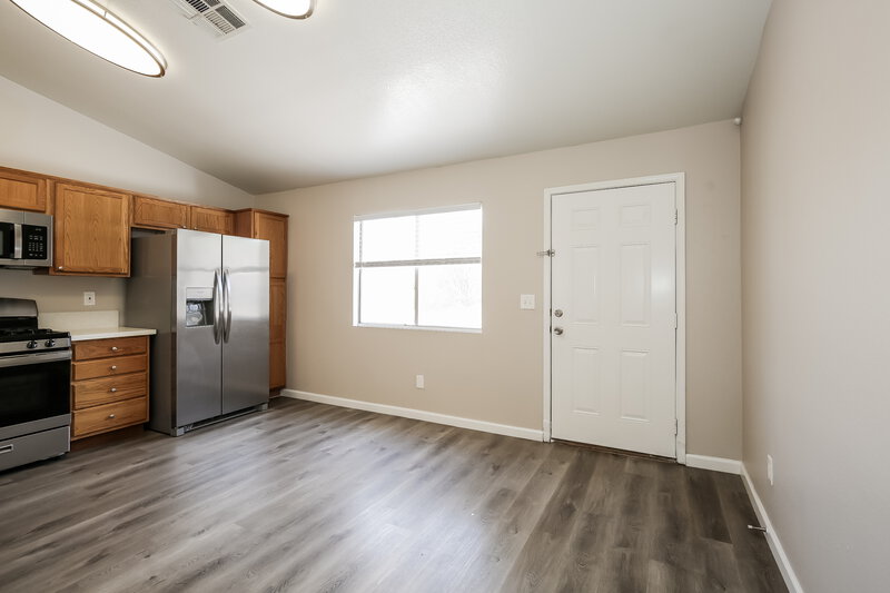 1,935/Mo, 913 Baritone Way North Las Vegas, NV 89032 Dining Room View