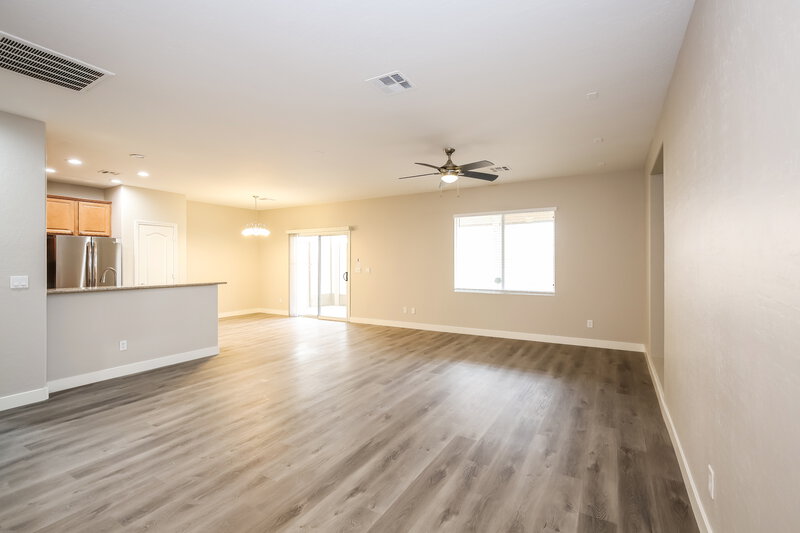 2,070/Mo, 1517 Beams Ave North Las Vegas, NV 89081 Living Room View