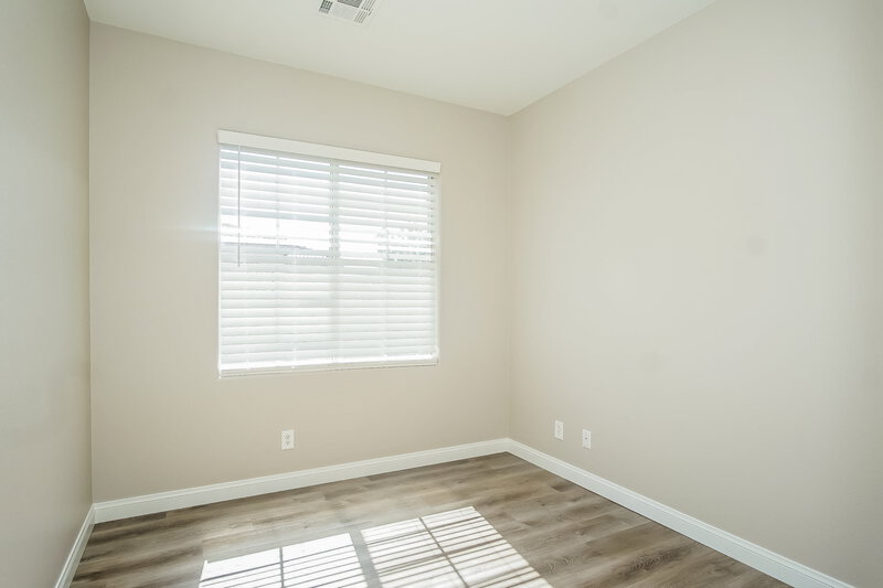 3,440/Mo, 5119 Silent Valley Ave Las Vegas, NV 89139 Bedroom View 2