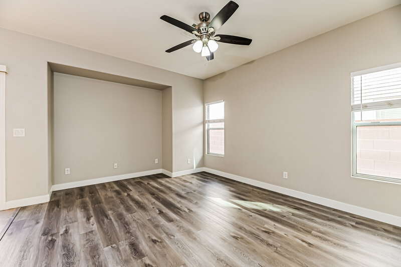 1,765/Mo, 932 Maple Pines Ave North Las Vegas, NV 89081 Living Room View