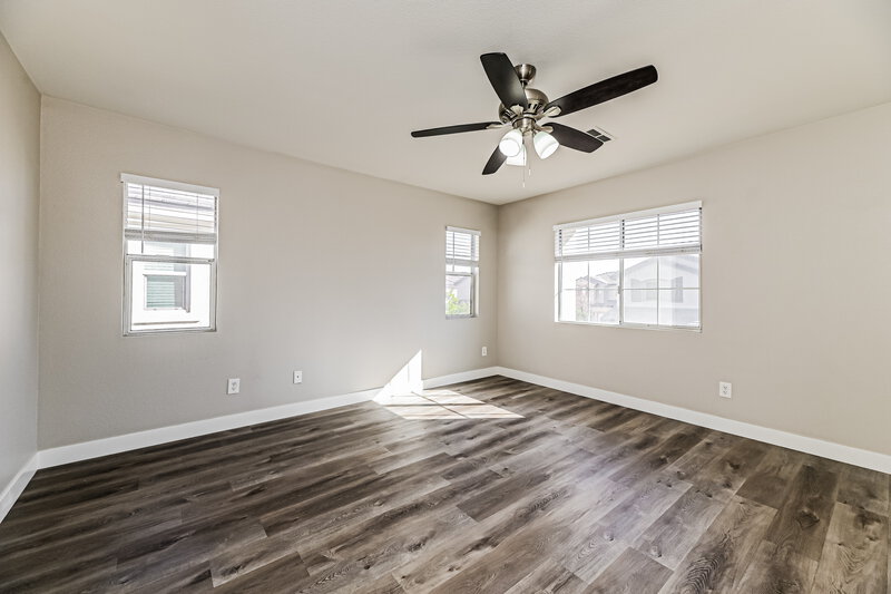 1,765/Mo, 932 Maple Pines Ave North Las Vegas, NV 89081 Main Bedroom View