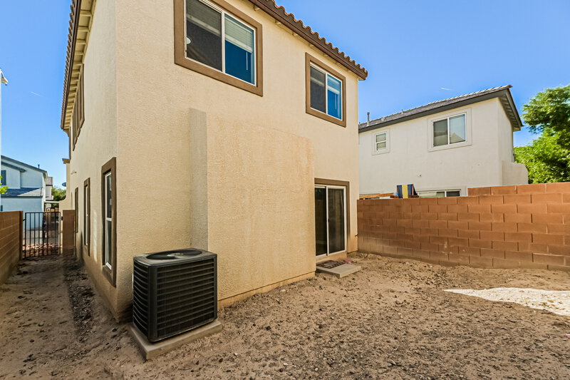 1,765/Mo, 932 Maple Pines Ave North Las Vegas, NV 89081 Rear View