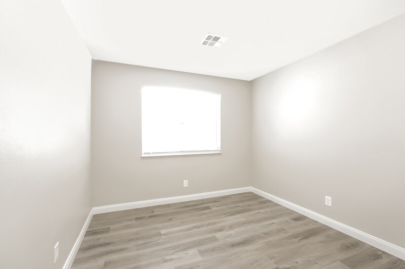 2,130/Mo, 4340 W La Madre Way North Las Vegas, NV 89031 Bedroom View