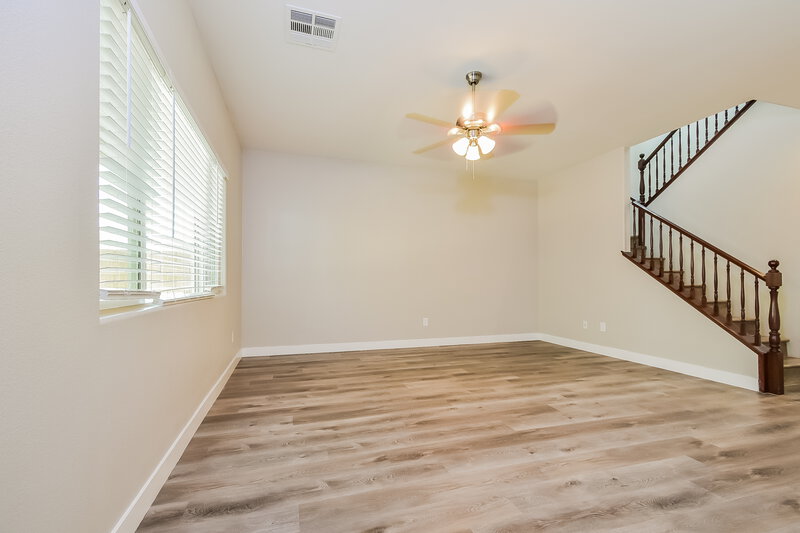 2,150/Mo, 10280 Gibson Isle Dr Las Vegas, NV 89166 Living Room View