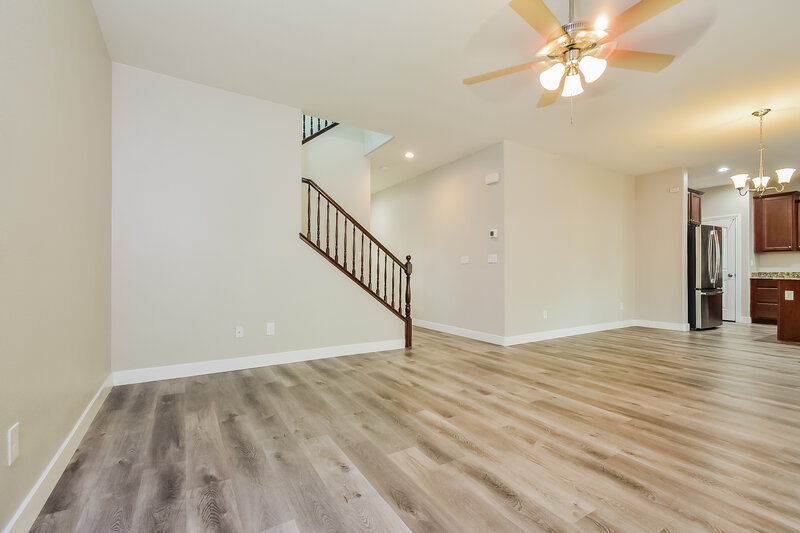 2,150/Mo, 10280 Gibson Isle Dr Las Vegas, NV 89166 Living Room View 2