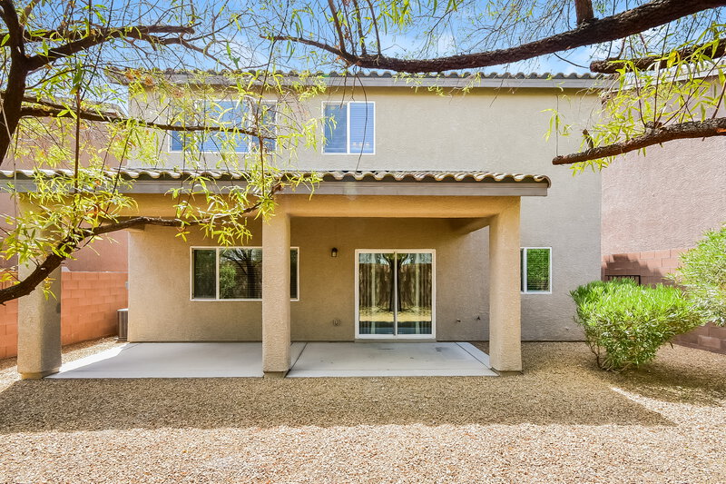 2,150/Mo, 10280 Gibson Isle Dr Las Vegas, NV 89166 Rear View 2