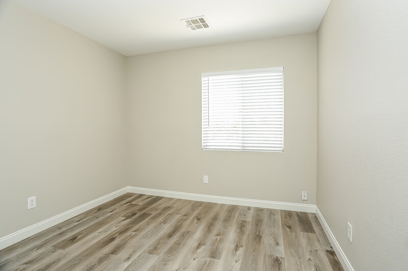 2,090/Mo, 3021 Bayliner Ave North Las Vegas, NV 89031 Bedroom View