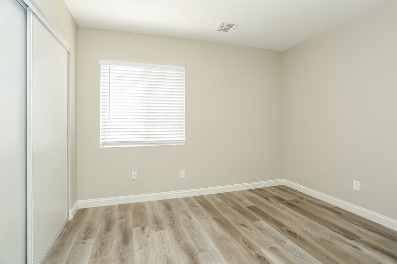 2,090/Mo, 3021 Bayliner Ave North Las Vegas, NV 89031 Bedroom View 3