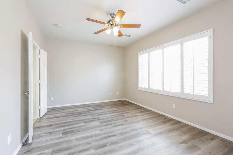 1,875/Mo, 6166 Jutland Ave Las Vegas, NV 89122 Main Bedroom View