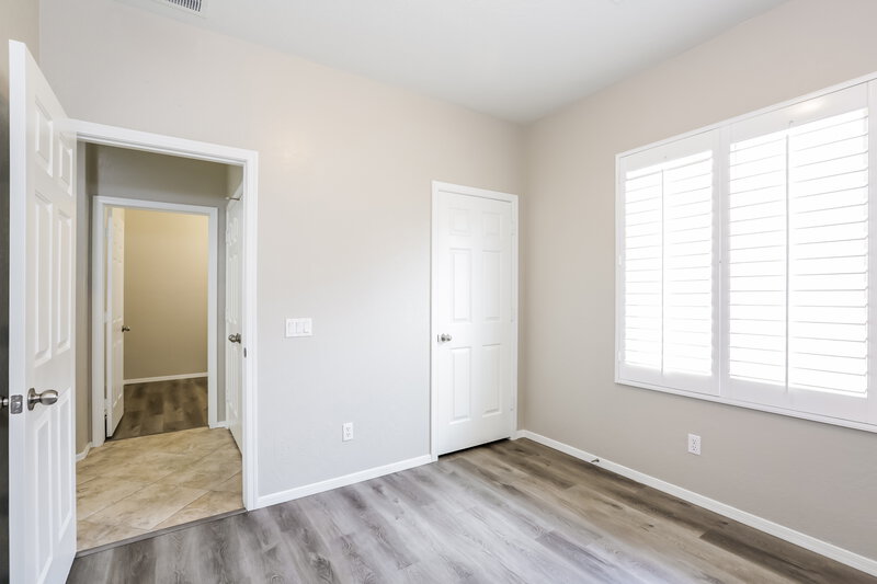1,875/Mo, 6166 Jutland Ave Las Vegas, NV 89122 Bedroom View 2