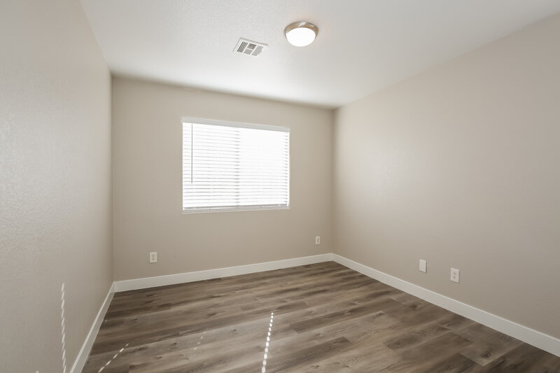 1,790/Mo, 524 W Claxton Ave North Las Vegas, NV 89084 Bedroom View