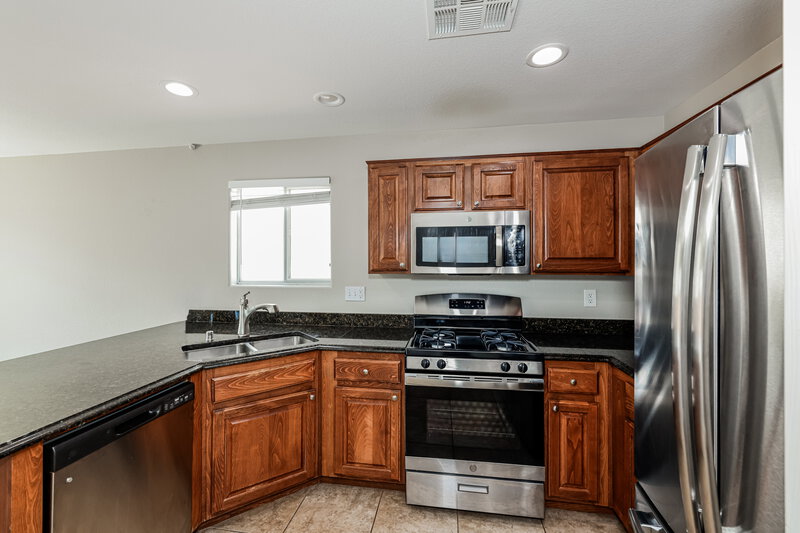 2,015/Mo, 6711 Scarlet Star Ave Las Vegas, NV 89130 Kitchen View